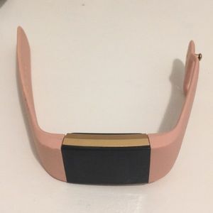 Fitbit Charge 2 HR - rose gold series!! Used.